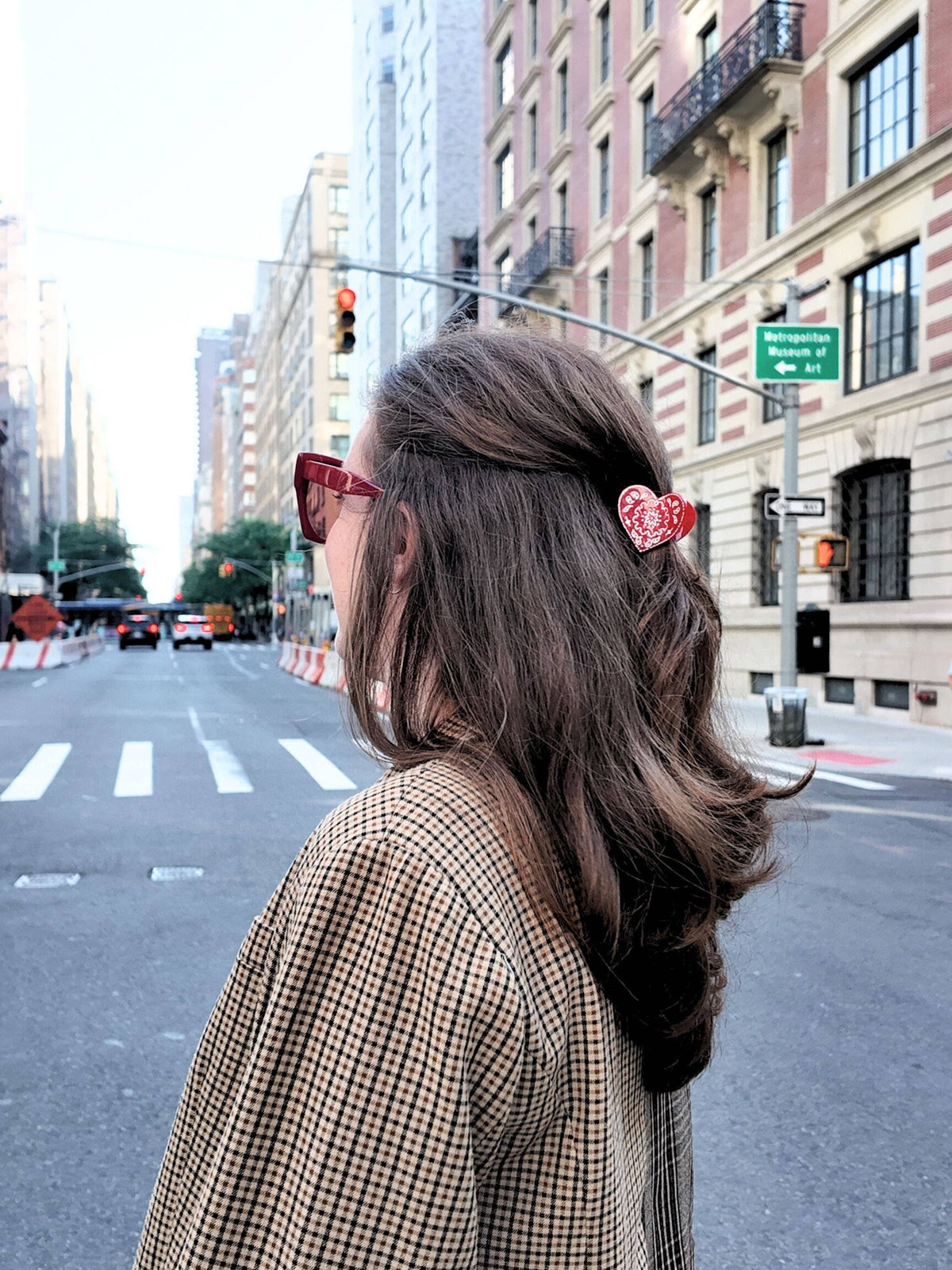 Mini Paisley Heart Claw Hair Clip Brown