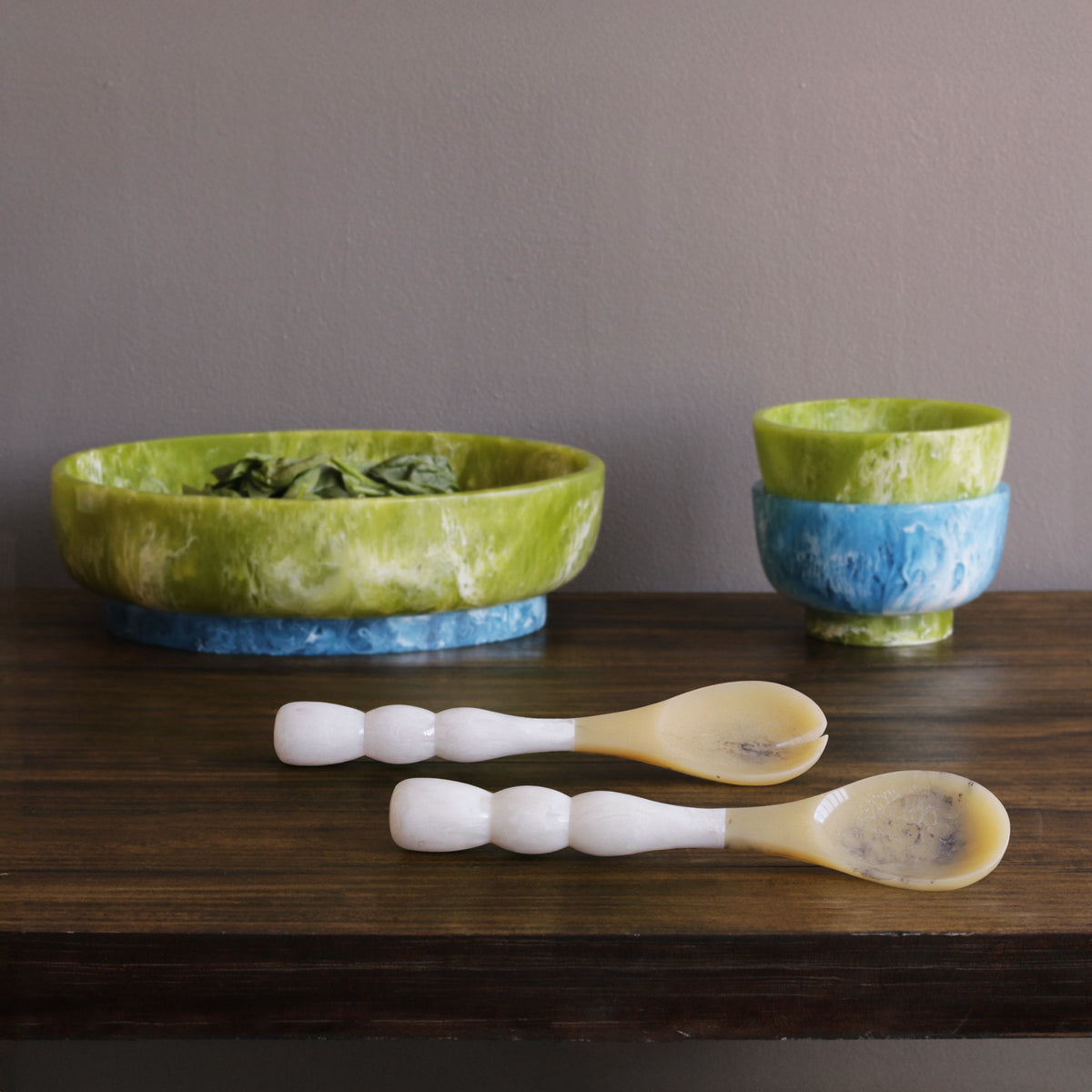 Resin Rio Bubble Salad Servers in White