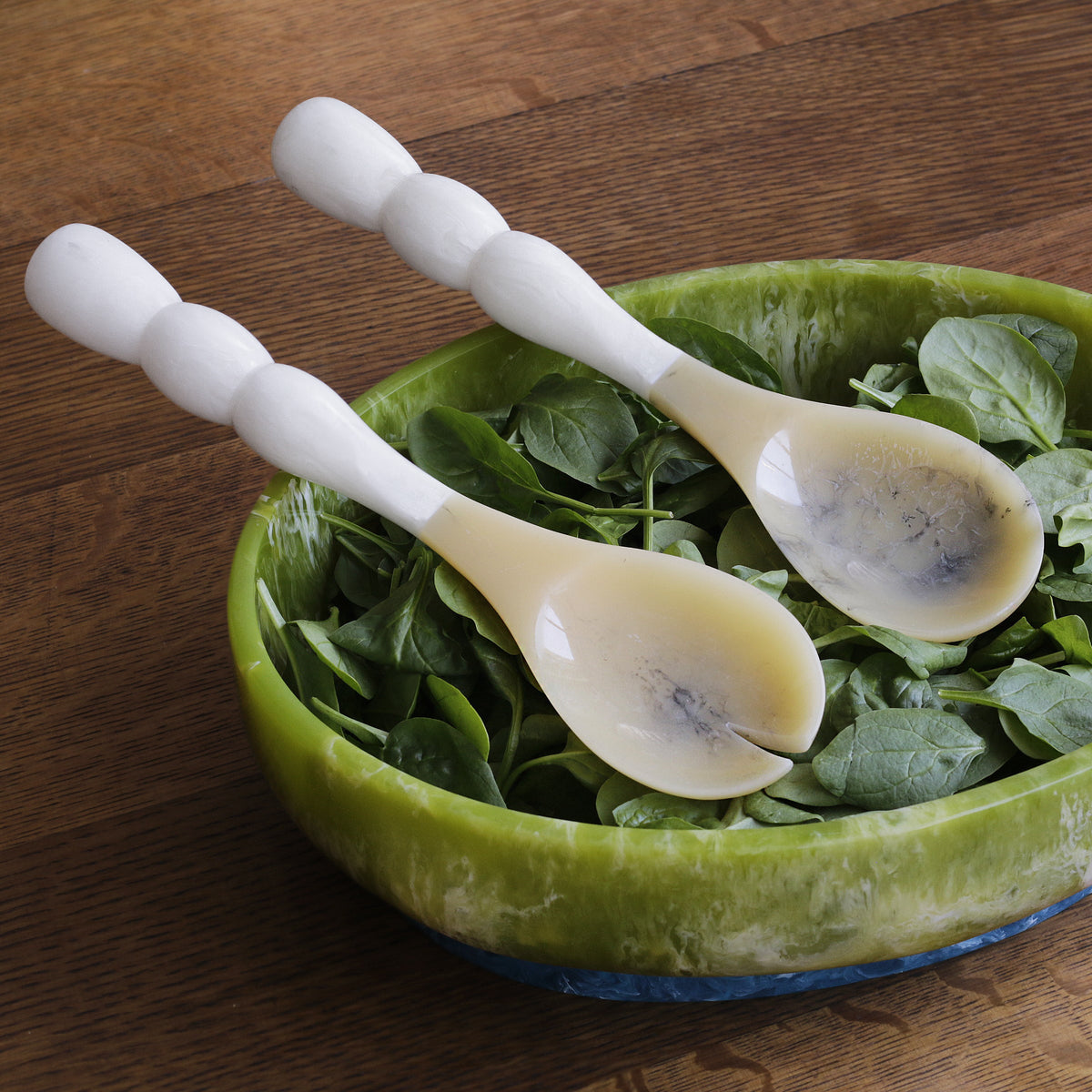 Resin Rio Bubble Salad Servers in White