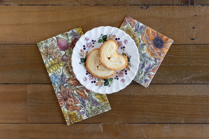 Autumn Acanthus Guest Napkin