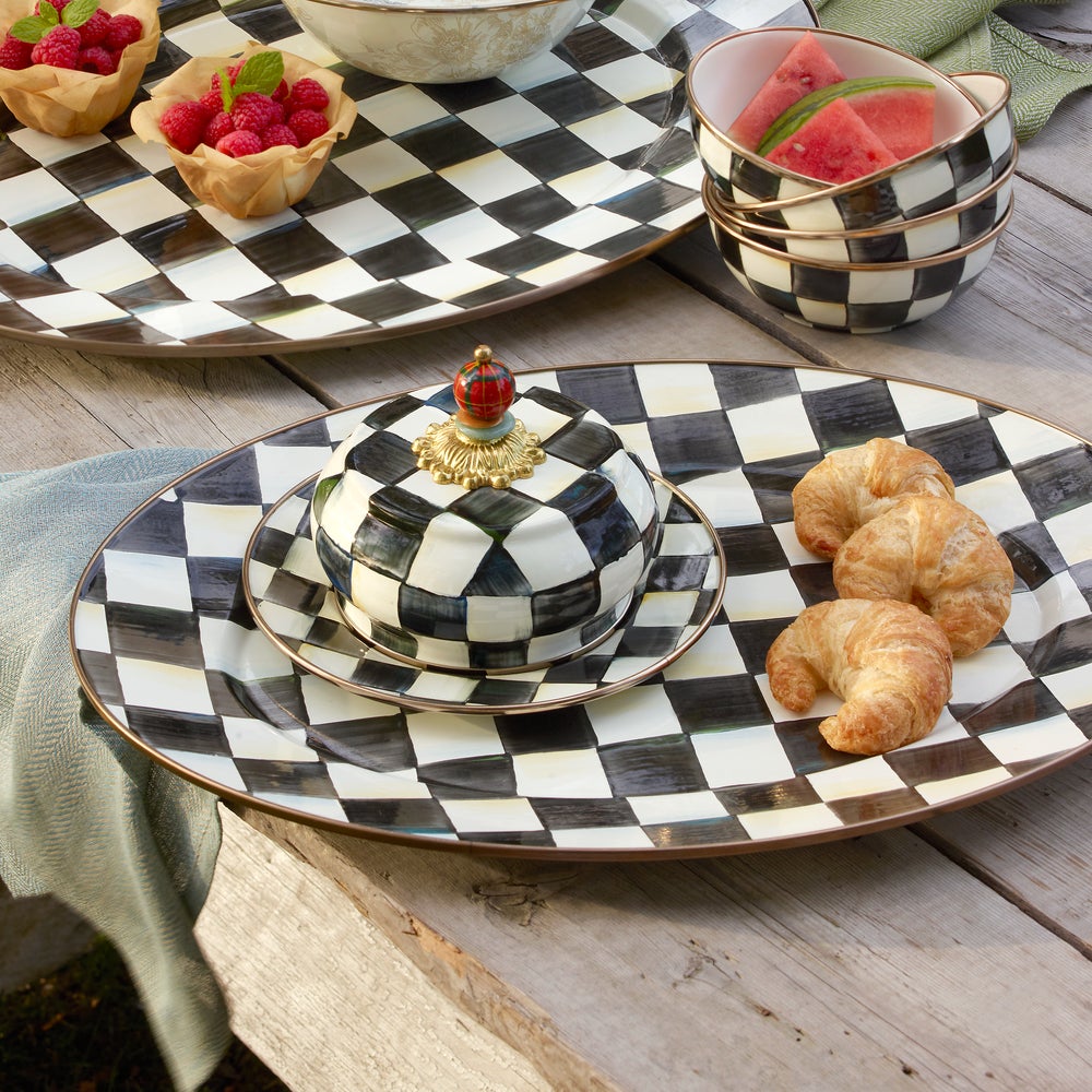 Courtly Check Medium Oval Platter