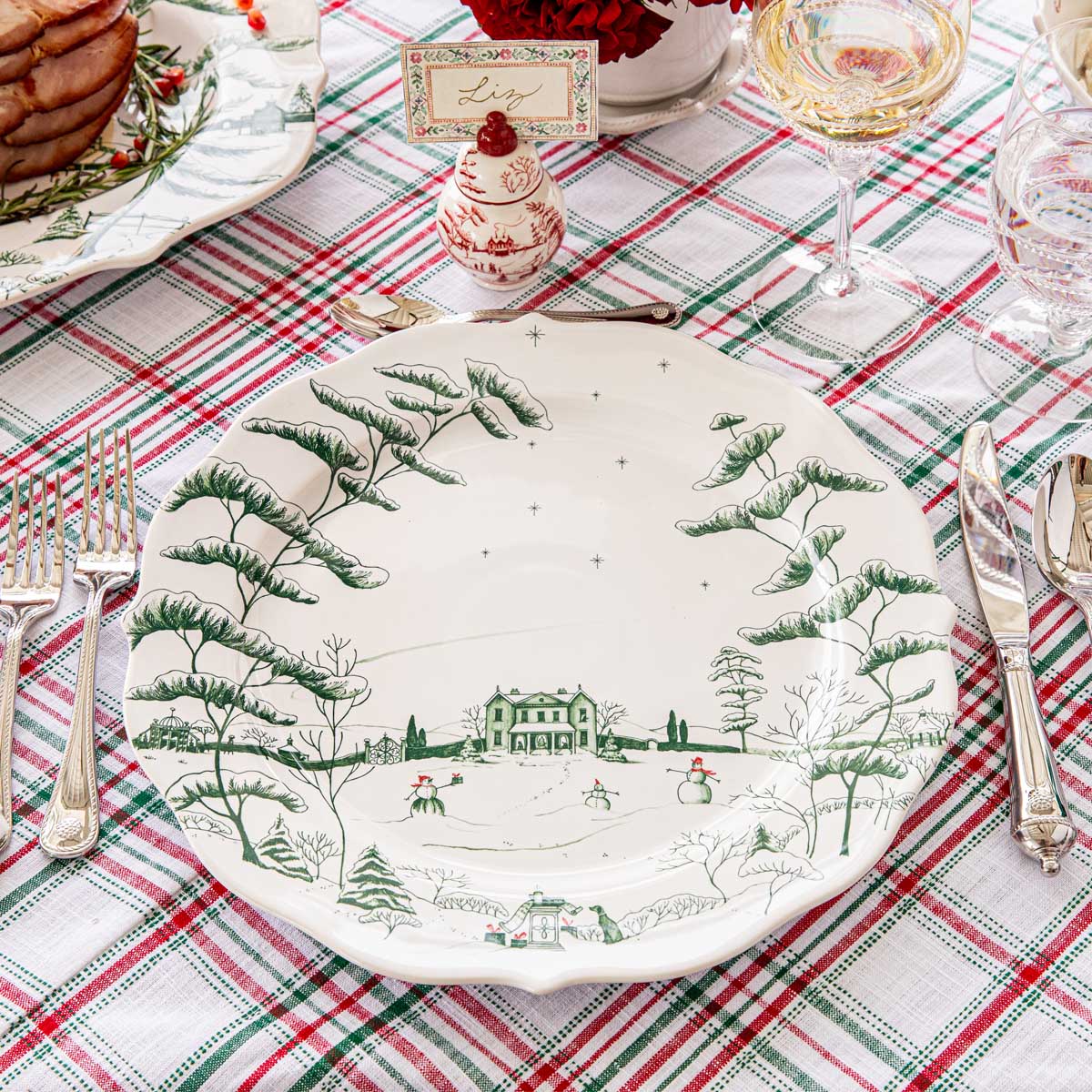 Country Estate Winter Frolic Charger/Platter Evergreen