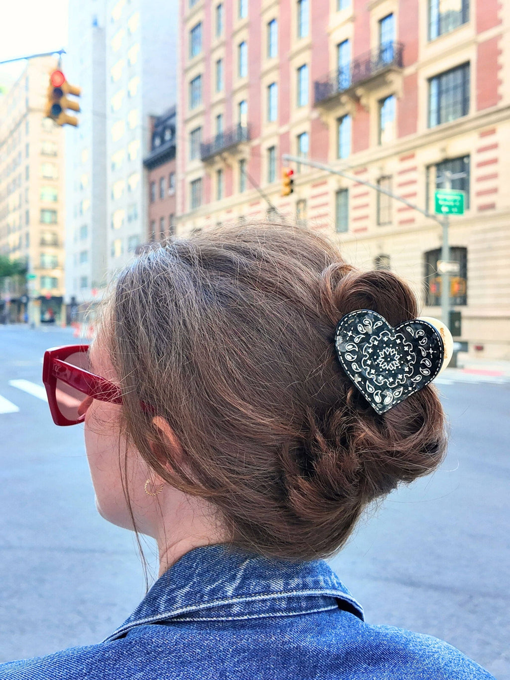 Paisley Heart Hair Claw Clip Black/White