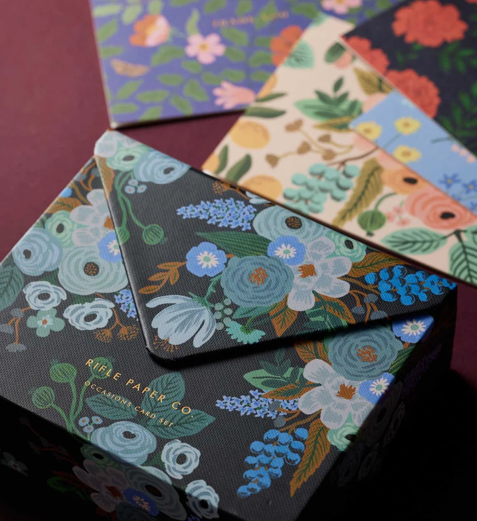Mixed Florals Essentials Card Box