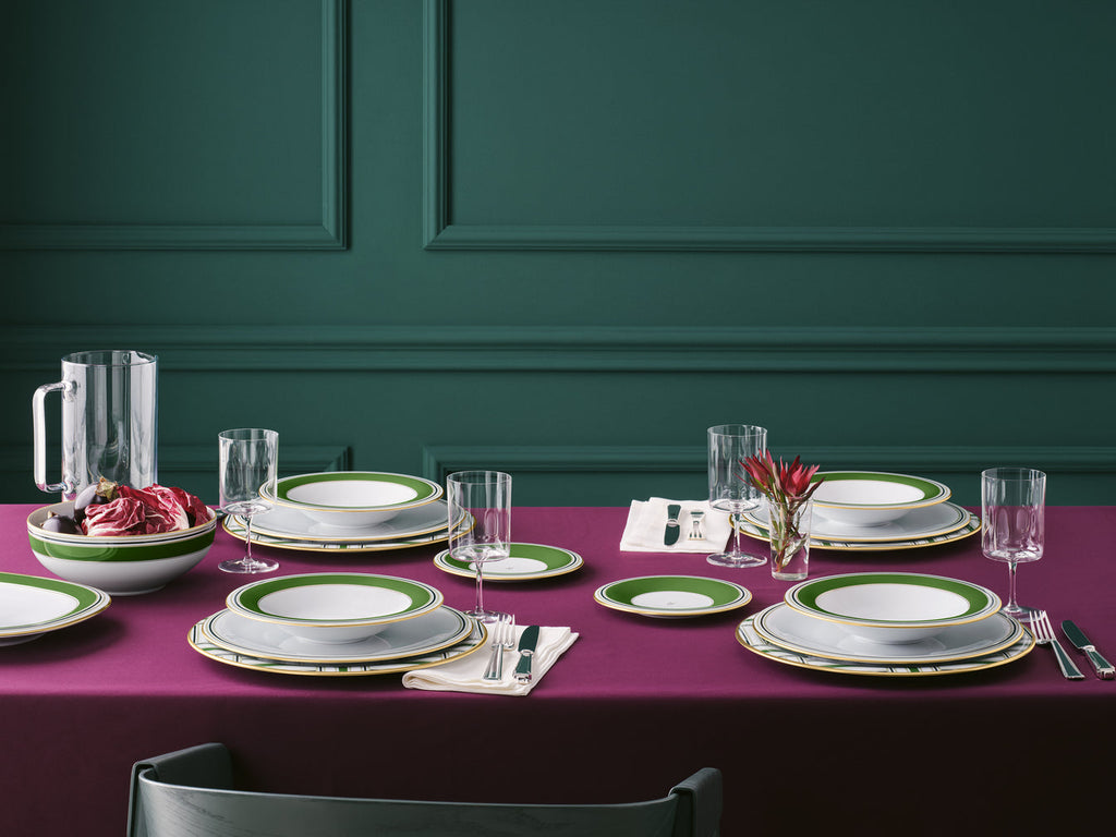 Fluen Salad Plate in Heritage Green