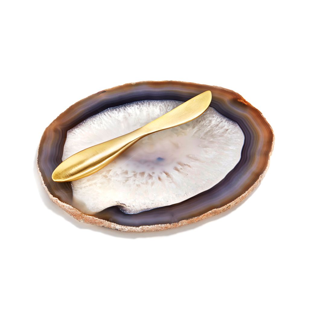 Ita Cheese Plate & Forma Spreader Sand Agate & Gold