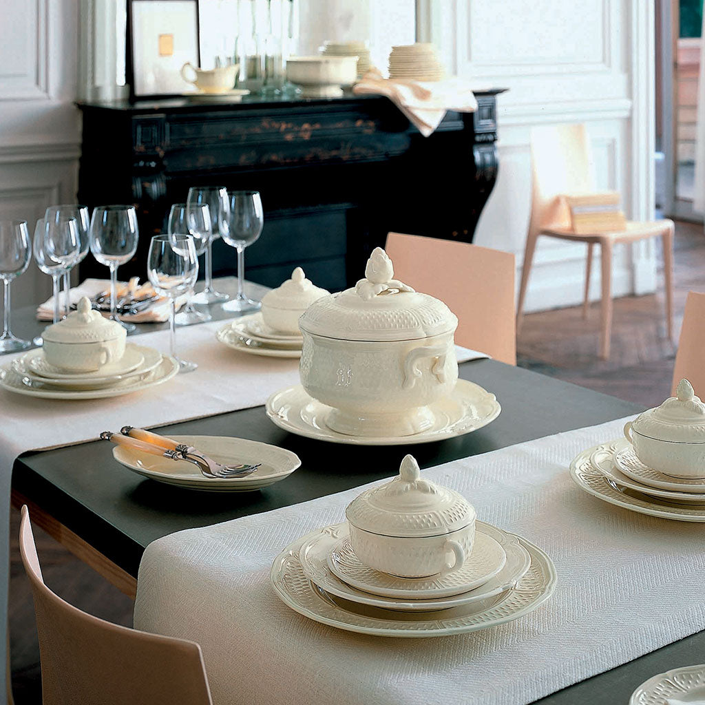 Pont aux Choux Blanc Dinner Plate