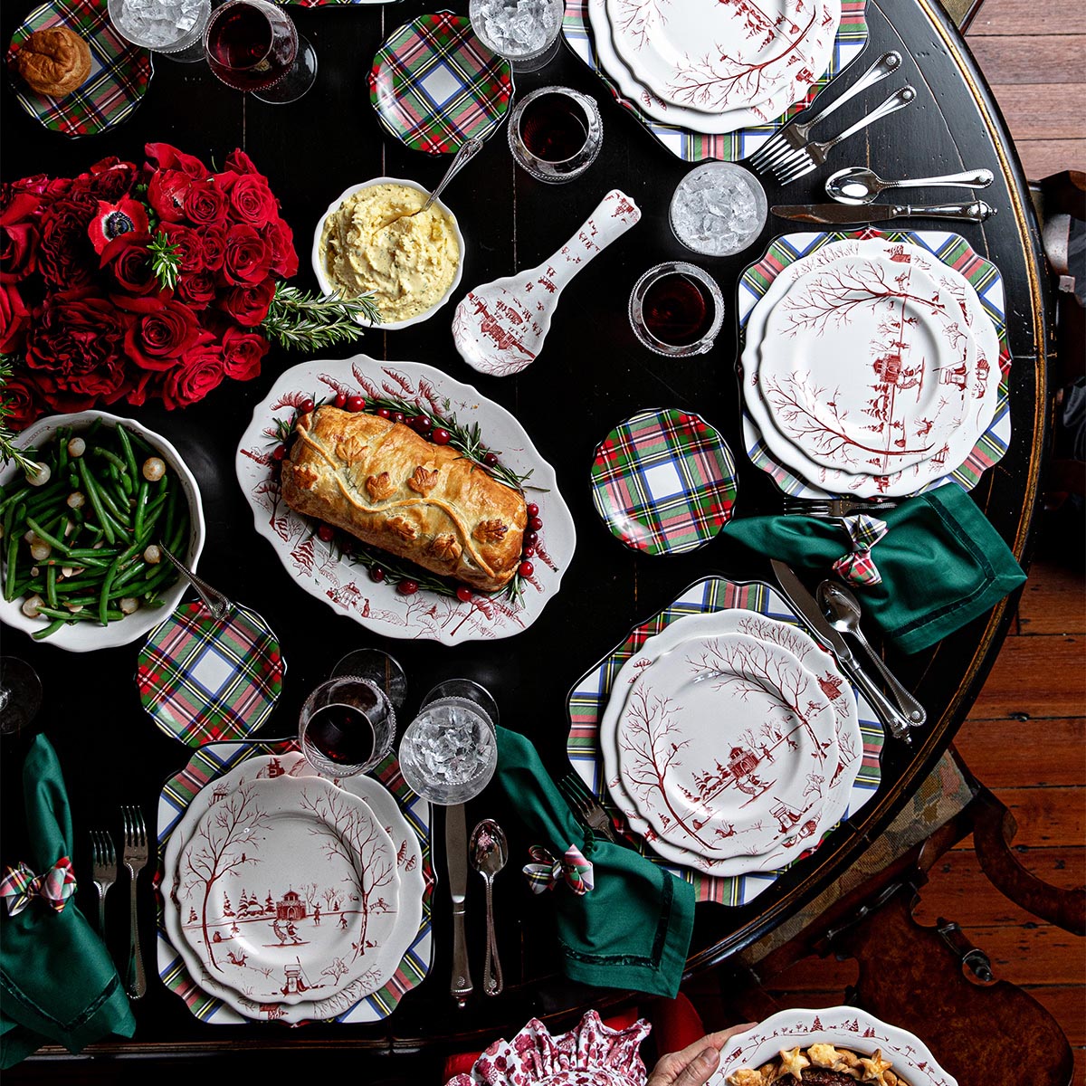 Country Estate Winter Frolic Dinner Plate