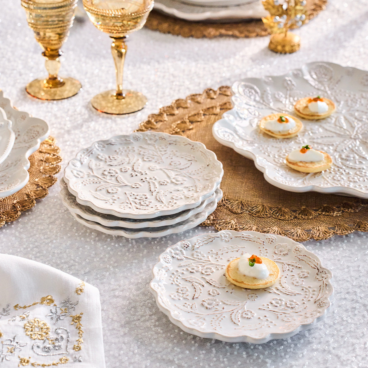Berry & Thread Thistle Charger/Platter