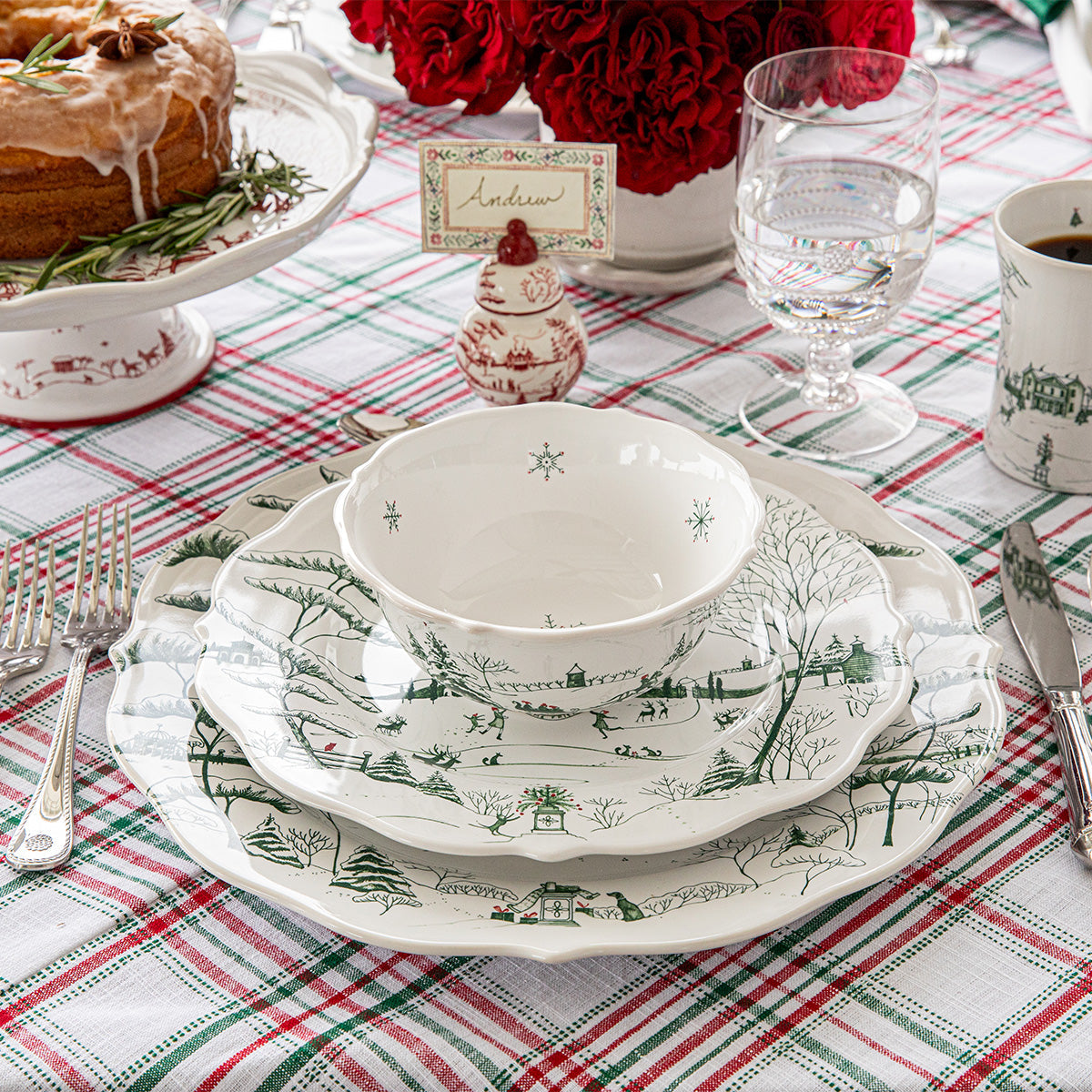 Country Estate Winter Frolic Dinner Plate Evergreen