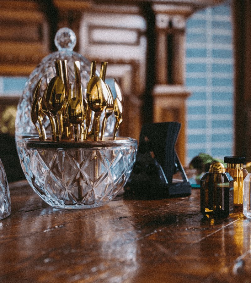 L’ambrosia 24-piece Gold Silverware Set