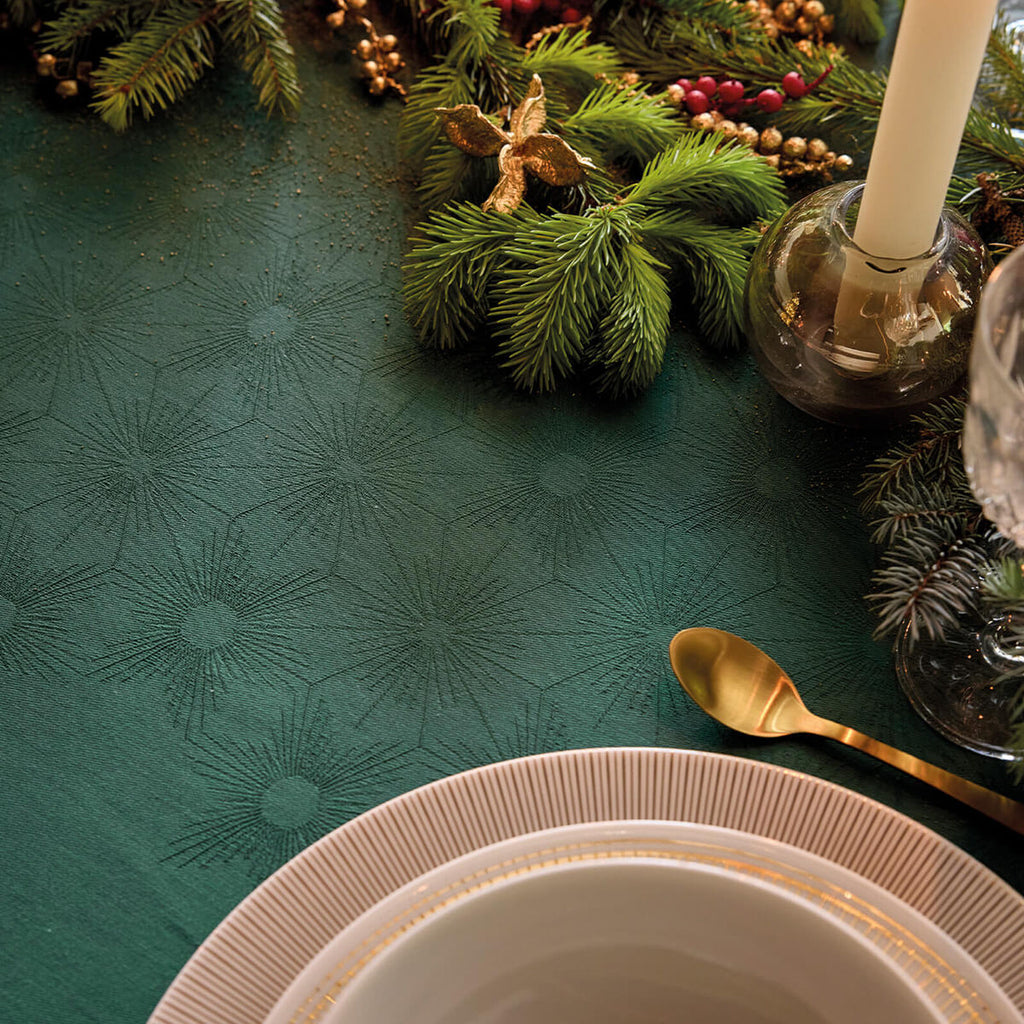 Sous les étoiles Green Tablecloth