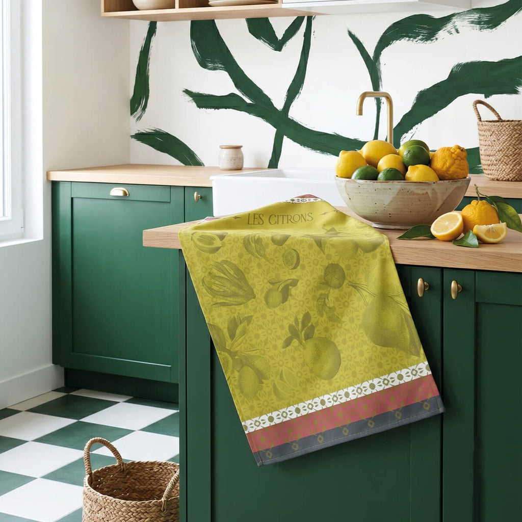 La beauté du zeste Green Tea Towel